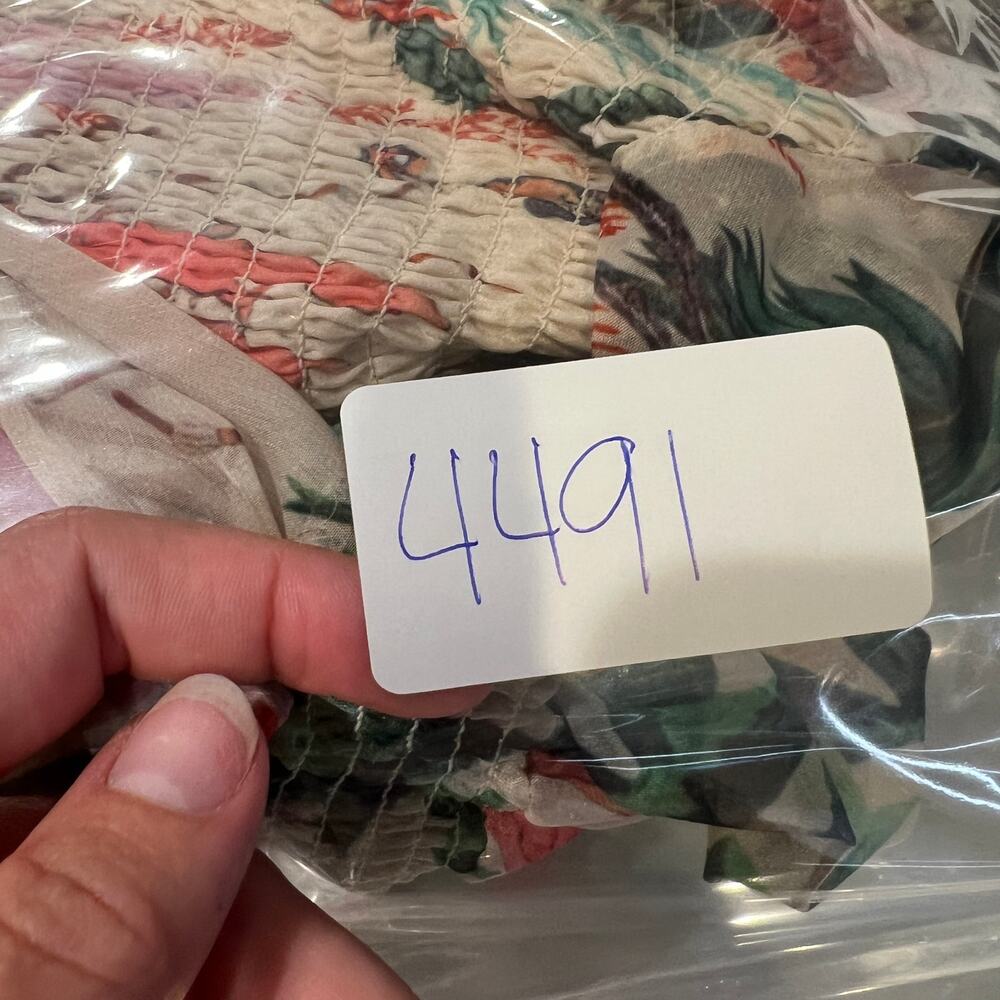 PATBO Women's Oasis Shirred Cropped Top Size 10 In Off White - Picture 9 of 9